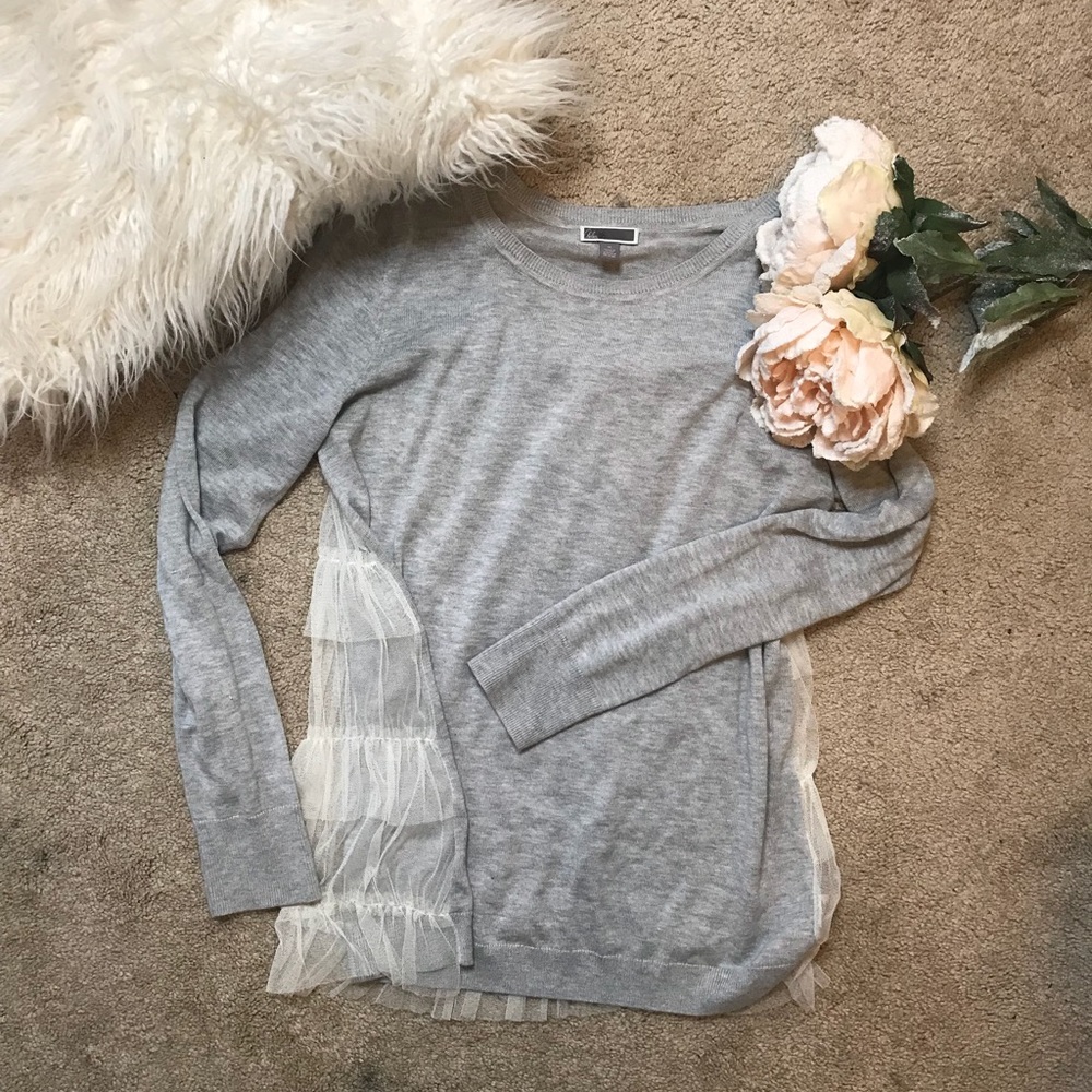 Scoopneck Grey Sweater with Ruffled Back
